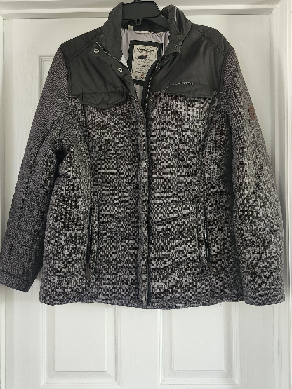 Craghoppers Men's Quilted Gray Puffer Jacket